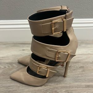 Cute heels size 8.5